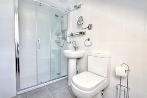 Photo 21- click for photo gallery